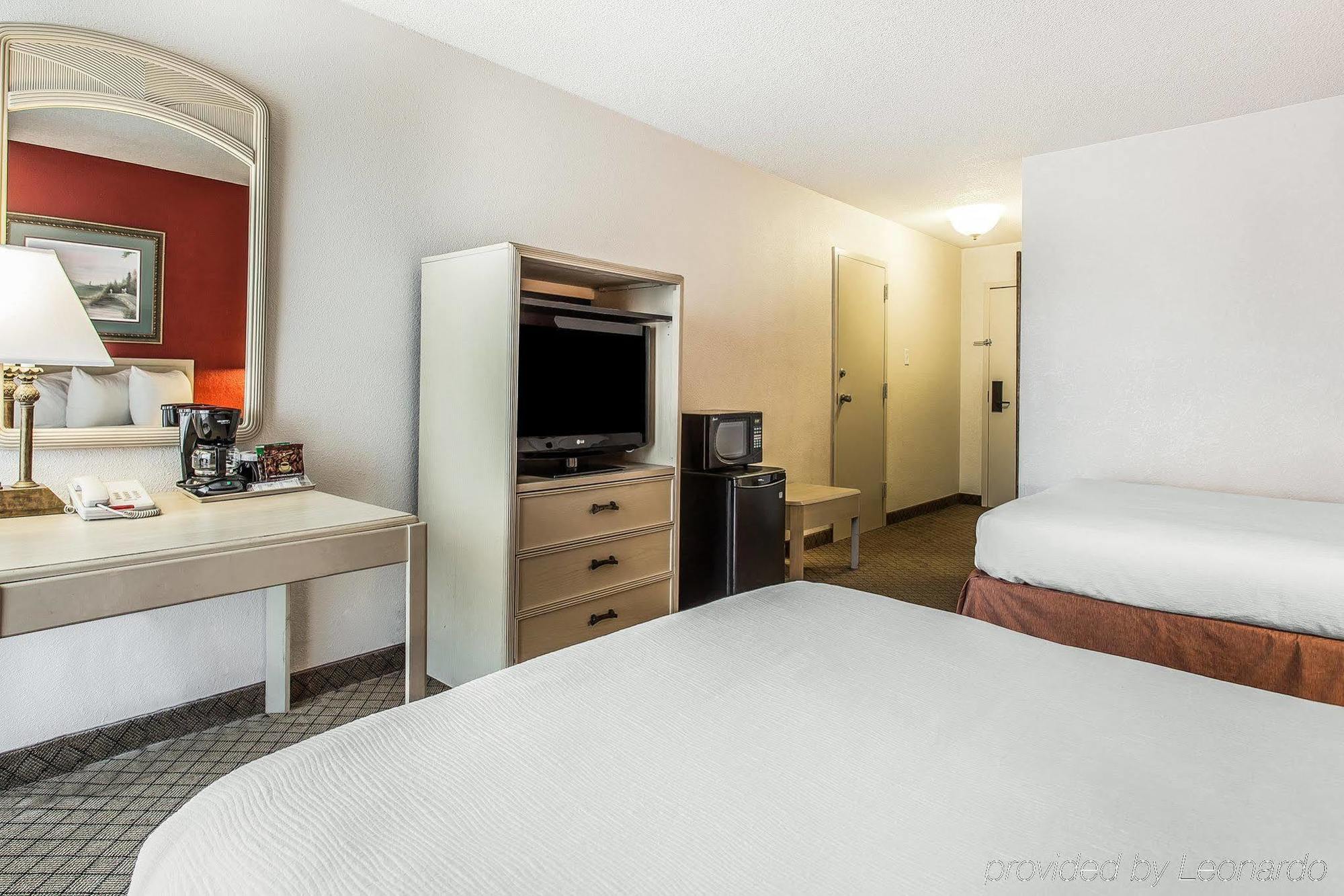 Four Points By Sheraton 미를 비치 외부 사진